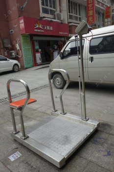 ͸���Ʋ��˷Q��݆�γ����ۯB��y͸����