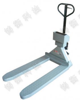 3����Ӳ�܇�ӏS�҈�r